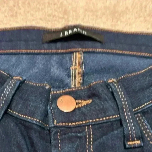 🧨J Brand Jeans Ignite Dark Wash Denim Mid Rise Rail. - Picture 7 of 9